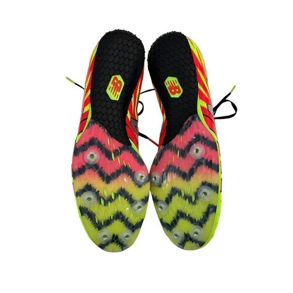 NWOT New Balance Silent Hunter Track Shoes - Picture 3 of 9